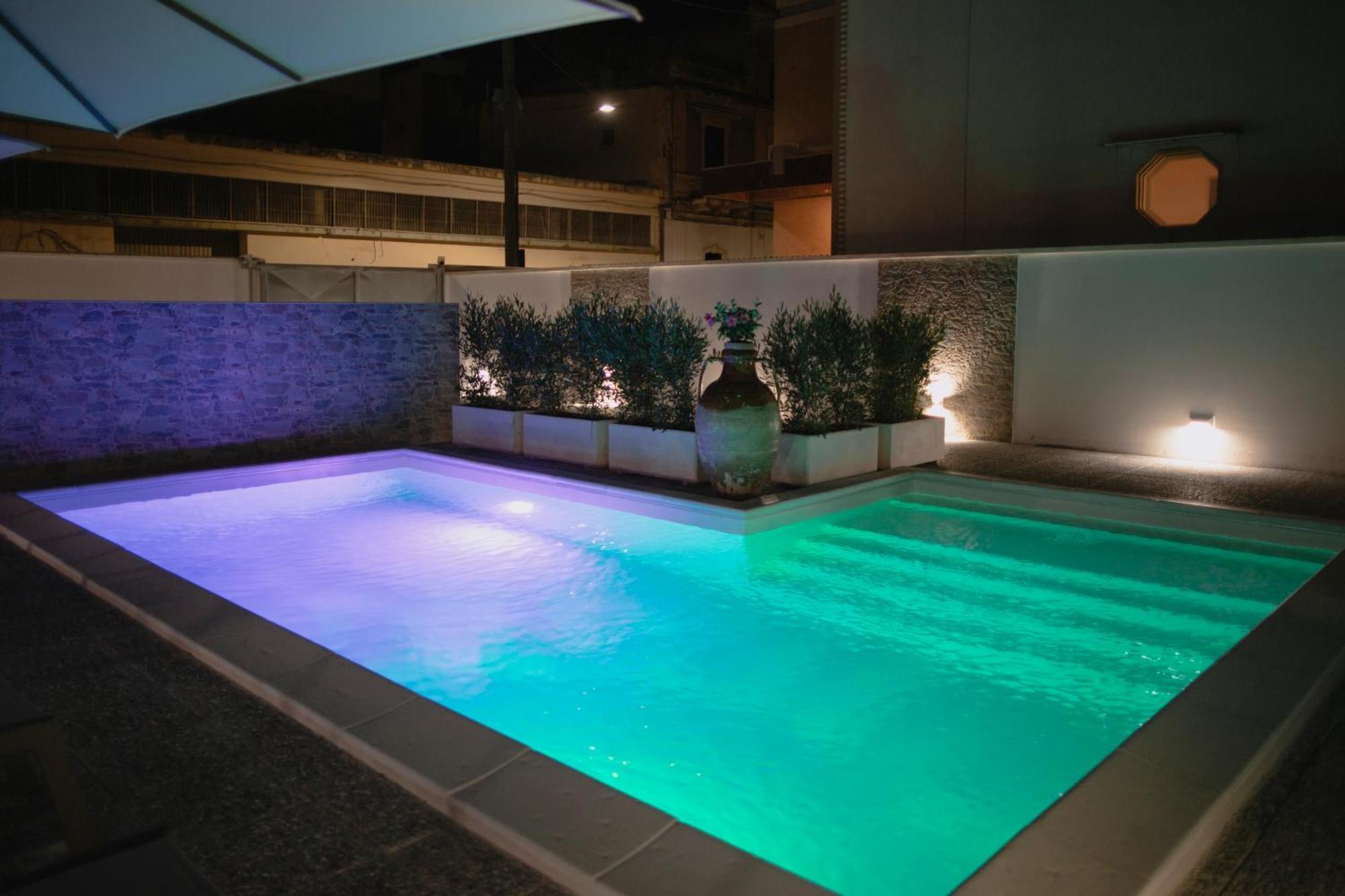 Antica Villa La Viola, Suite With Private Pool Lecce Phòng bức ảnh
